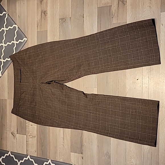 Tahari by Arthur. S. Levine Blazar Jacket With Dress Slacks/Pants Size 14 - Picture 5 of 7